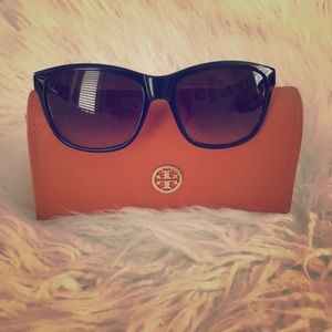 TORY BURCH SUNGLASSES